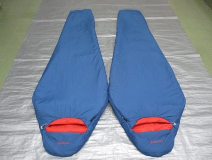Cocoon style sleeping bag